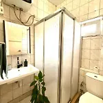 Apartman Kaleici Muhtesem Ayri Mutfakli Uygun Fiyat Ev Antalya