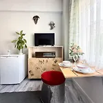 Kaleici Muhtesem Ayri Mutfakli Uygun Fiyat Ev 안탈리아