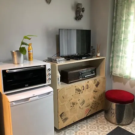Kaleici Muhtesem Ayri Mutfakli Uygun Fiyat Ev *