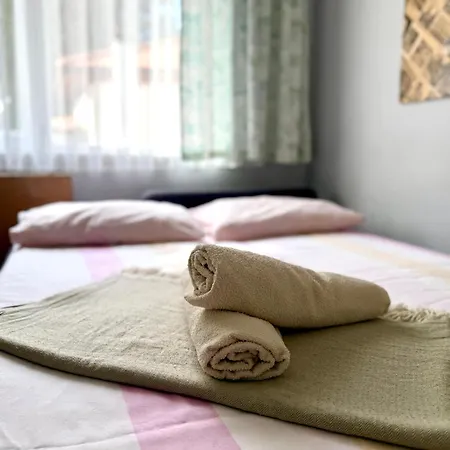 Apartment Kaleici Muhtesem Ayri Mutfakli Uygun Fiyat Ev