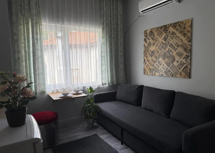 Kaleici Muhtesem Ayri Mutfakli Uygun Fiyat Ev Apartment *