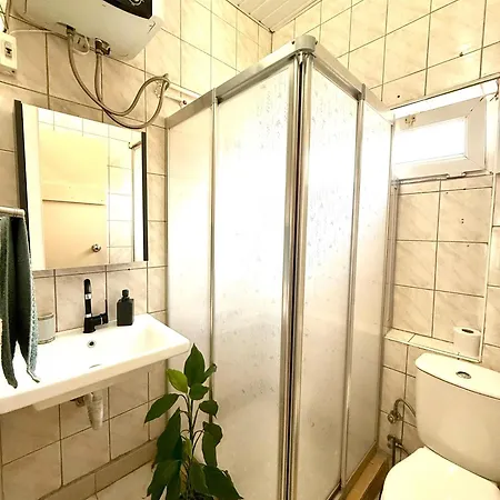 Apartment Kaleici Muhtesem Ayri Mutfakli Uygun Fiyat Ev Antalya